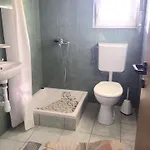 Apartmán Family-friendly With Swimming Pool Podgradina, Novigrad - 6198