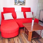 Family-friendly With Swimming Pool Podgradina, Novigrad - 6198
