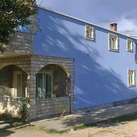 Apartman Family-friendly With Swimming Pool Podgradina, Novigrad - 6198 Posedarje