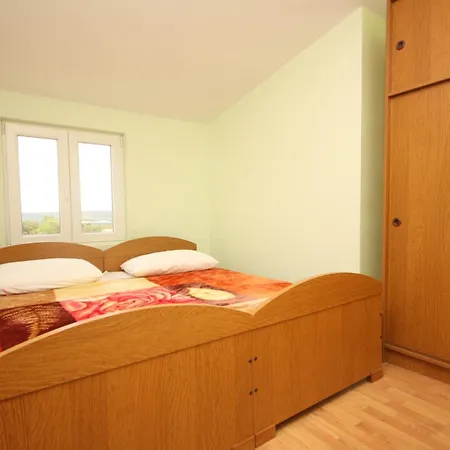 Family-friendly With Swimming Pool Podgradina, Novigrad - 6198 شقة
