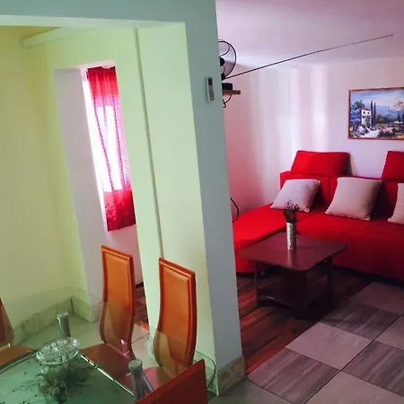 Family-friendly With Swimming Pool Podgradina, Novigrad - 6198 *