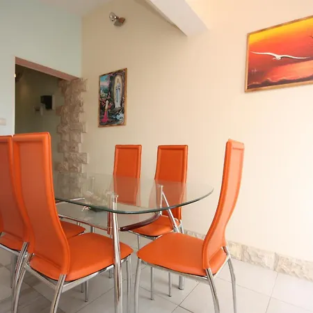 Family-friendly With Swimming Pool Podgradina, Novigrad - 6198