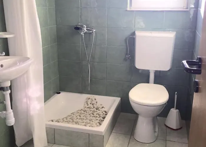 شقة Family-friendly With Swimming Pool Podgradina, Novigrad - 6198