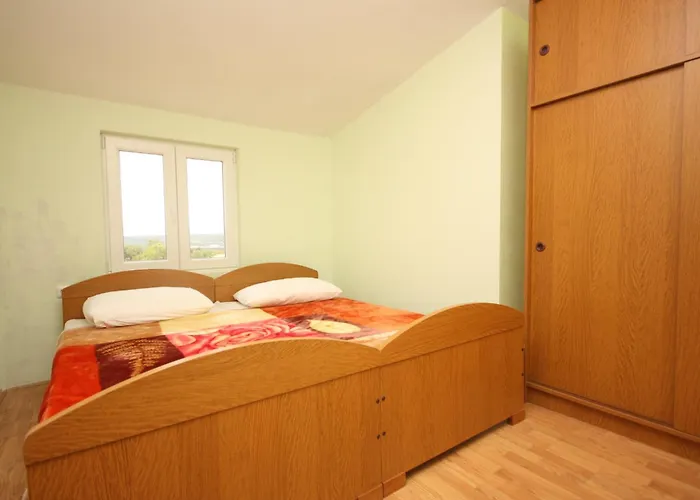 Family-friendly With Swimming Pool Podgradina, Novigrad - 6198 شقة