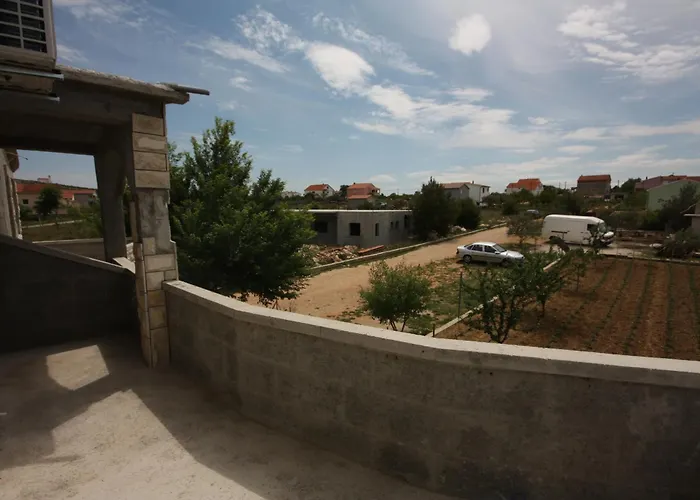 Family-friendly With Swimming Pool Podgradina, Novigrad - 6198 بوسيدارجي