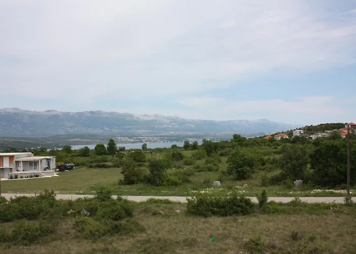 Family-friendly With Swimming Pool Podgradina, Novigrad - 6198 *