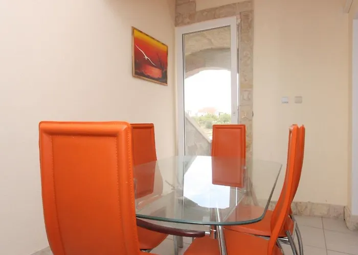 Family-friendly With Swimming Pool Podgradina, Novigrad - 6198